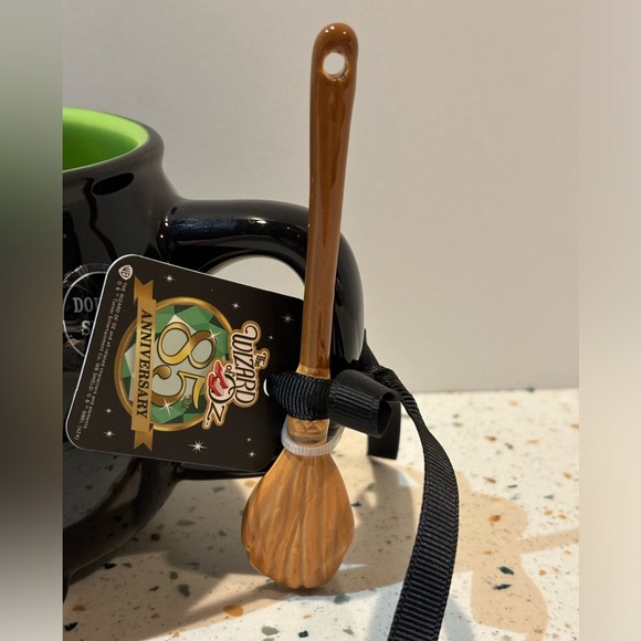 Wizard of Oz 85th Anniversary, The Wicked Witch Mug Pot I’ll Get You My… - Picture 5 of 11